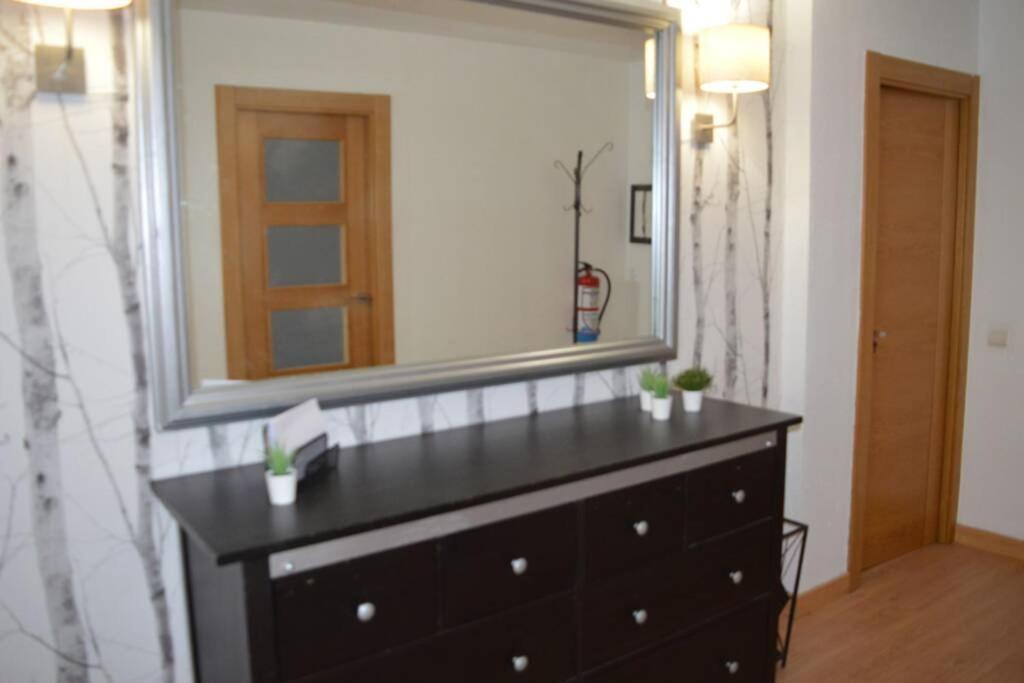 Apartamento Turistico Faro De Luno San Vicente De La Barquera Exteriör bild