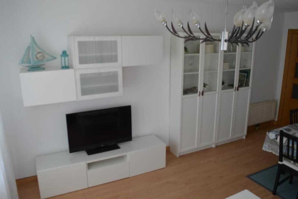 Apartamento Turistico Faro De Luno San Vicente De La Barquera Exteriör bild