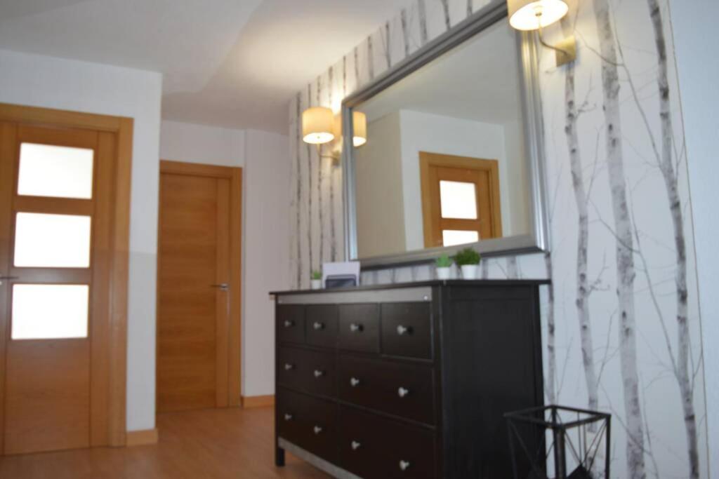 Apartamento Turistico Faro De Luno San Vicente De La Barquera Exteriör bild